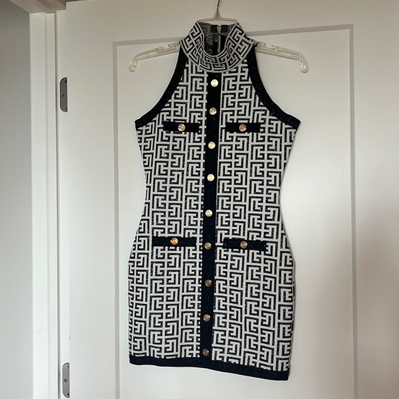 Black and White Dress - Picture 2 of 3